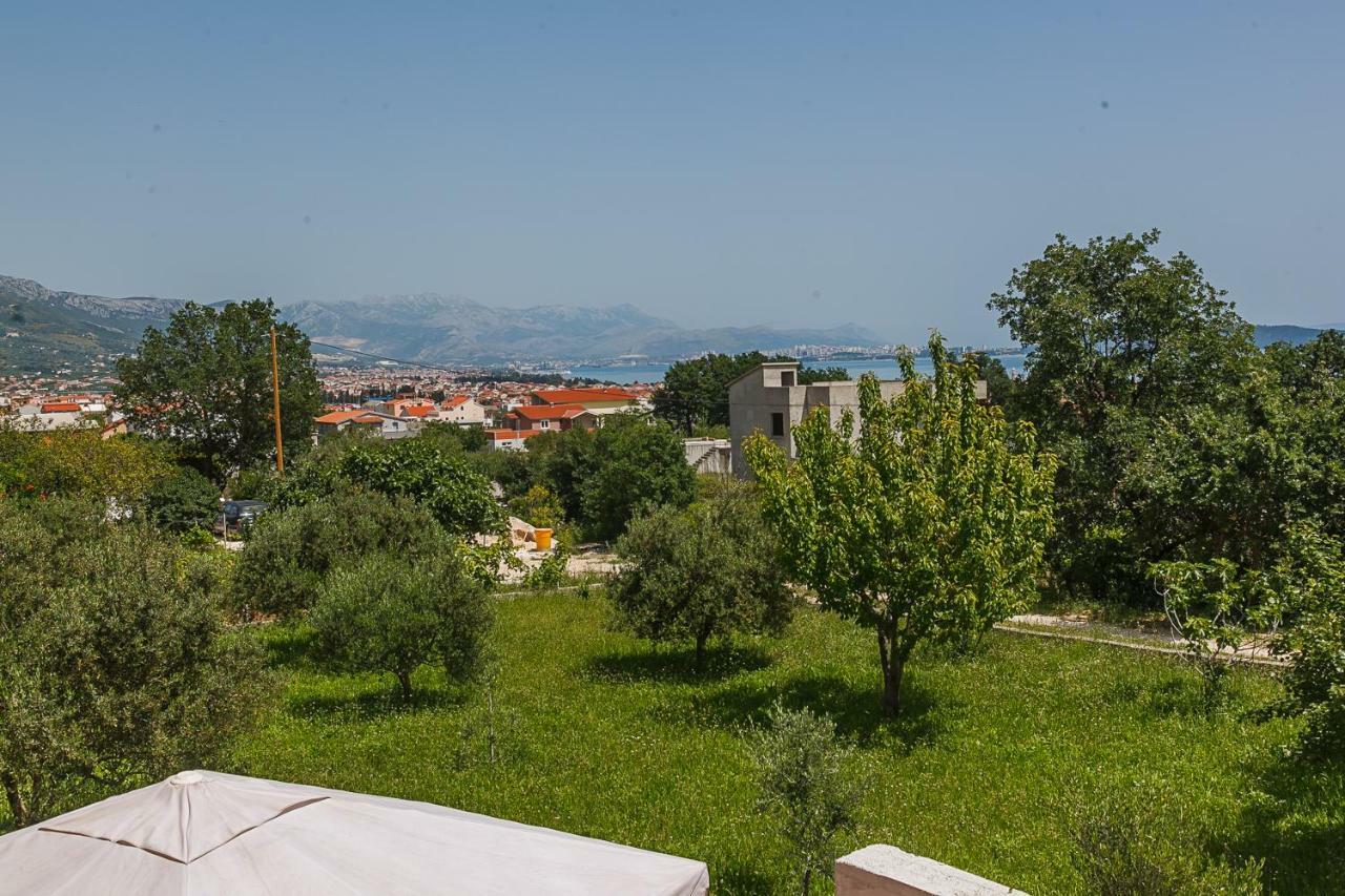 Castello Flower Apartment Kaštela Buitenkant foto