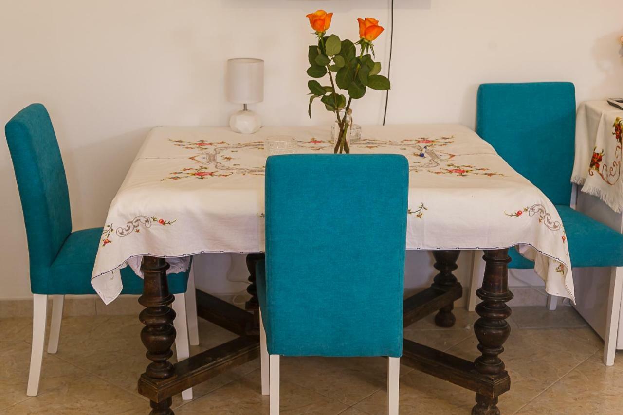 Castello Flower Apartment Kaštela Buitenkant foto